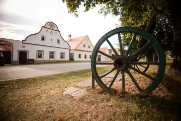 Pohled na Holašovické selské baroko